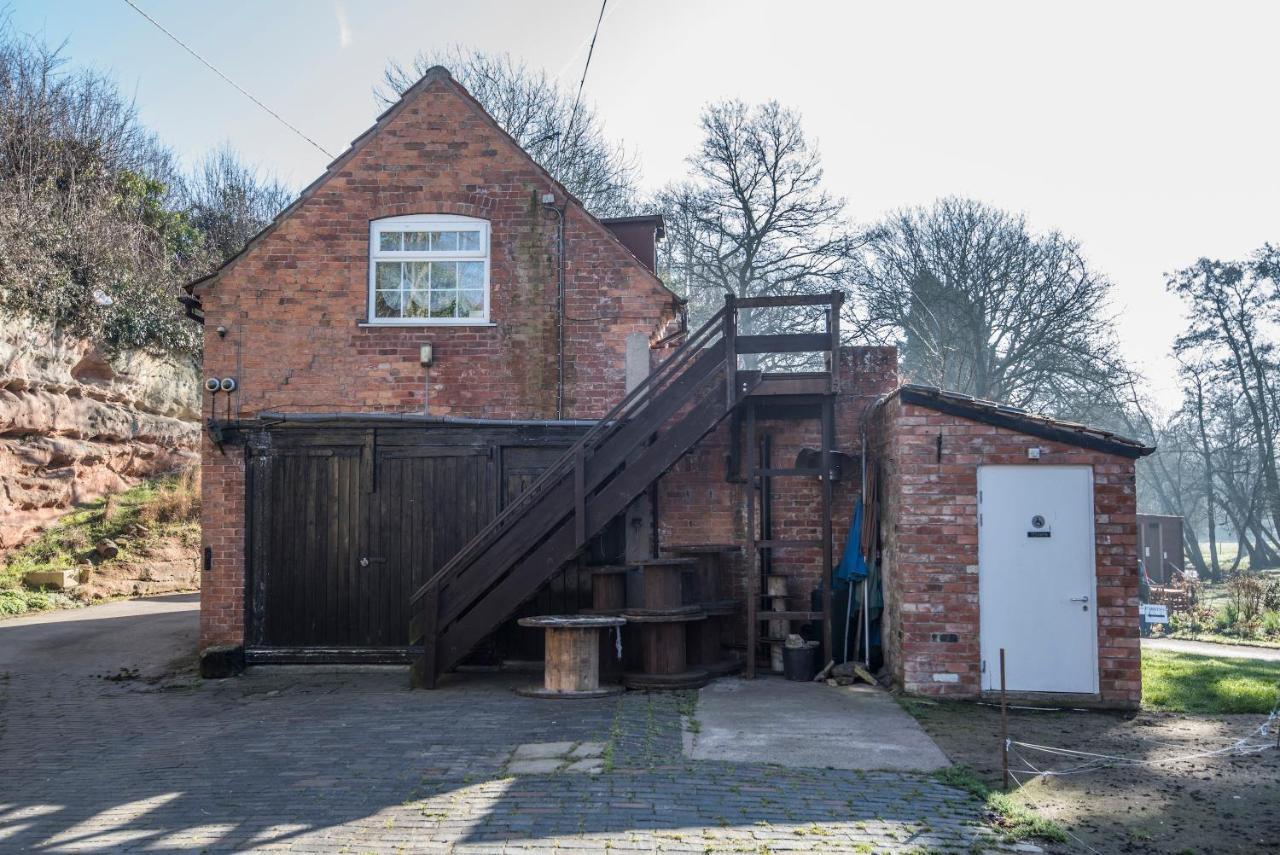 17Th-Century One Bed Studio With Parking & Garden! Elkesley Extérieur photo