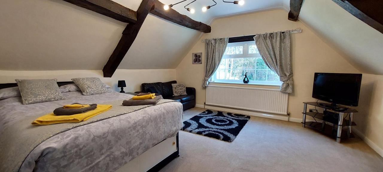 17Th-Century One Bed Studio With Parking & Garden! Elkesley Extérieur photo